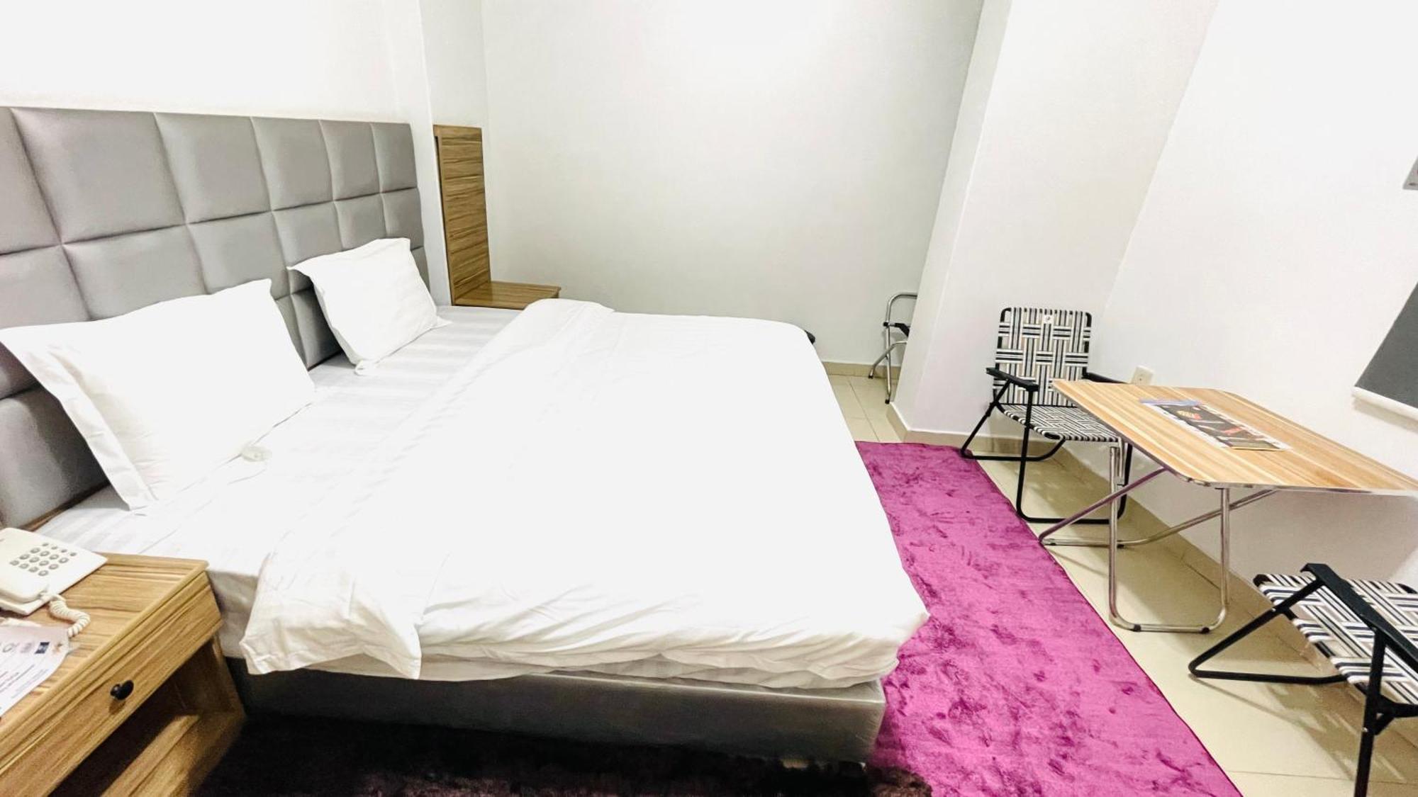 Al Quba Al Thahbia 2 Aparthotel 3*